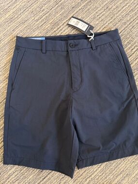 Vineyard Vines Men's Navy Flat-Front Performance Shorts